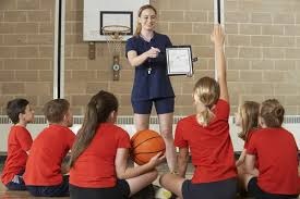 字母哥复出半场砍两双，雄鹿12记三分，半场1分领先